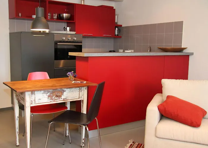 Apartamento Sole E Fiori Di Erik Gaebler *