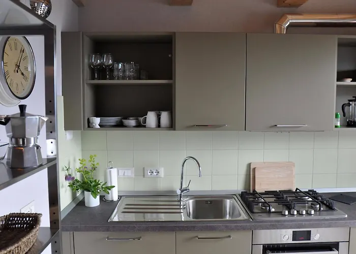 Apartamento Sole E Fiori Di Erik Gaebler *